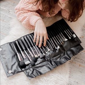 Crown Brush 24 Piece Brush Set and Gunmetal Case